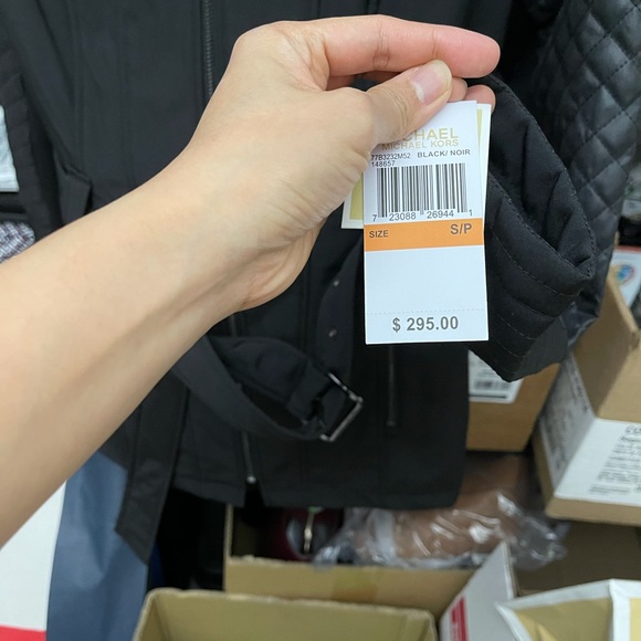 Coat - Picture 2 of 2